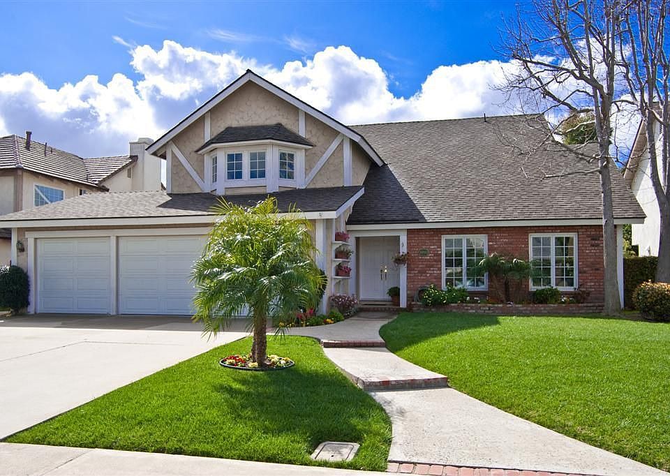 On a Tranquil Cul de sac