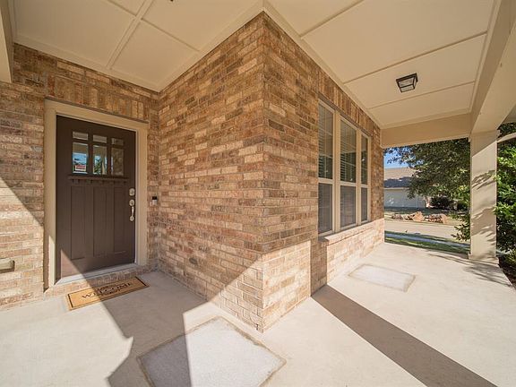 3rd image of 5400 Hampshire Dr