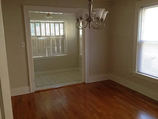 1724 Crump Ave — Photo 8