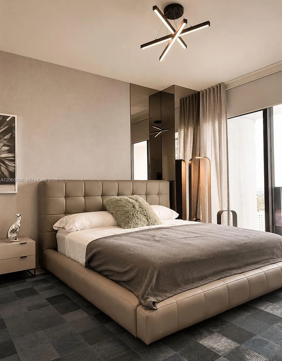Rise Condo — Photo 4