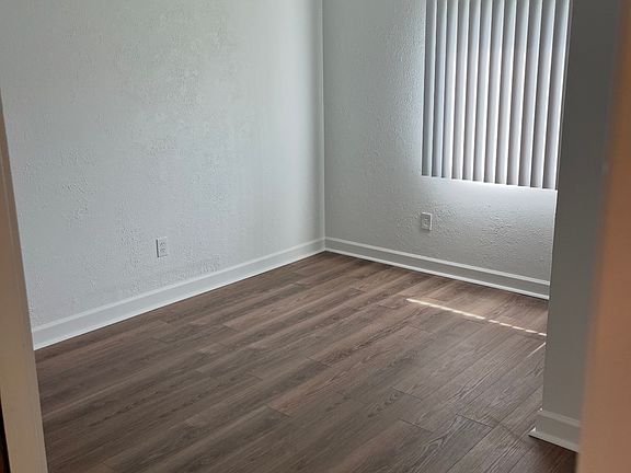 3rd image of 31811 Nardelli Ln
