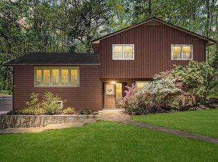 1 Ronnie Ln, Poughkeepsie, NY 12601