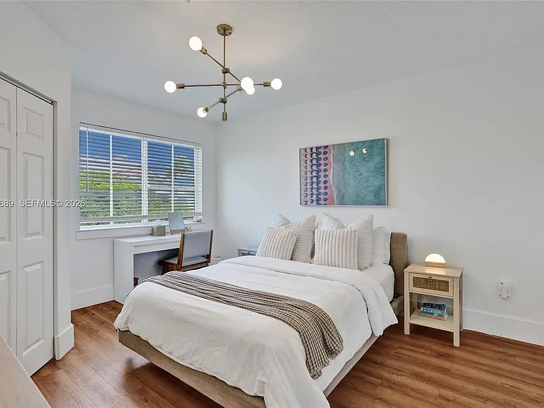 6841 SW 44th St #305 — Photo 18