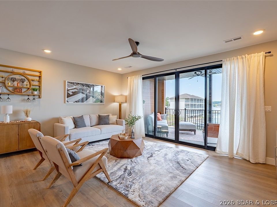 1st image of 4925 Robins Cir #2B