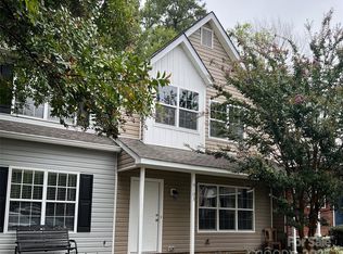 9103 Exbury Ct, Charlotte, NC 28269