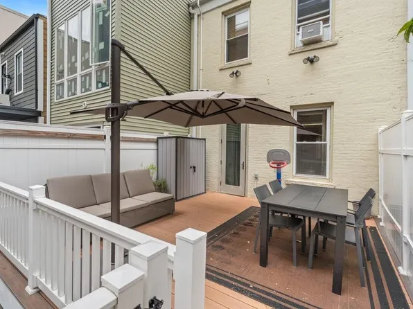 65 Van Reipen Avenue image 24 of 28