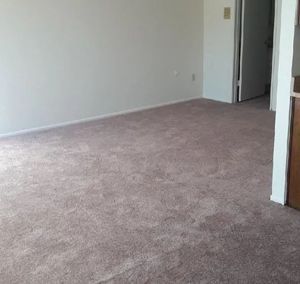 14333 Friar St — Photo 7