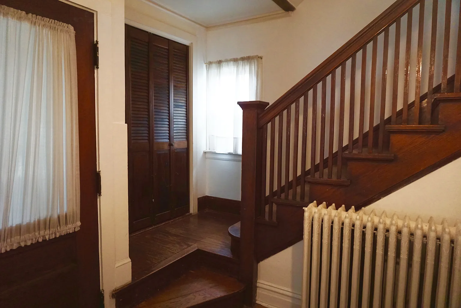2321 Ridge Ave photo 1