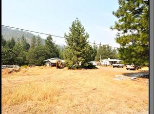 160 Hogan Rd, Applegate, OR 97530