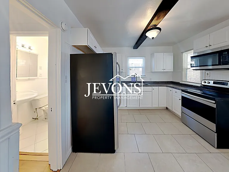 921 S 21st Ave #921 — Photo 11