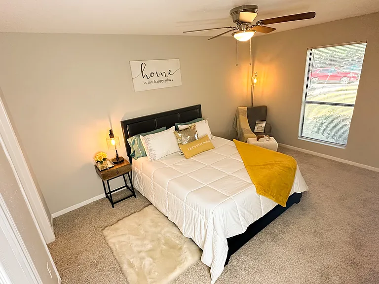 The Park @ Live Oak Apartments — Photo 106