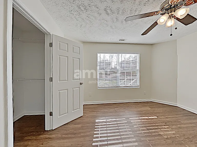 5034 Timber Trail Dr — Photo 10
