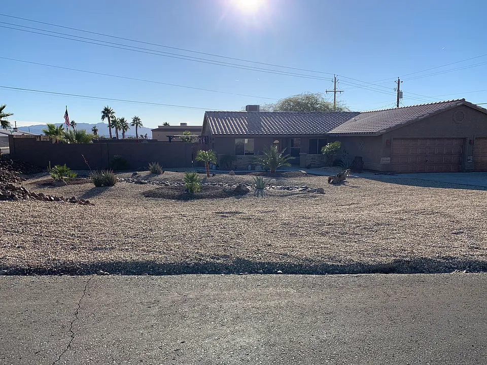 3094 Tripoli Dr