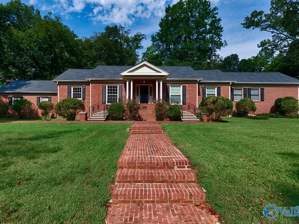 2108 Covemont Dr SE, Huntsville, AL 35801