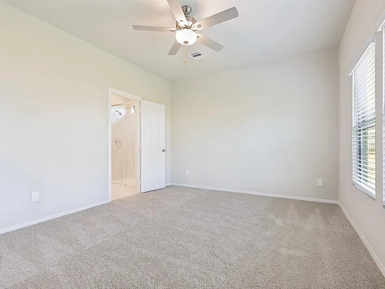 5218 Pecan Orchard Trl — Photo 4