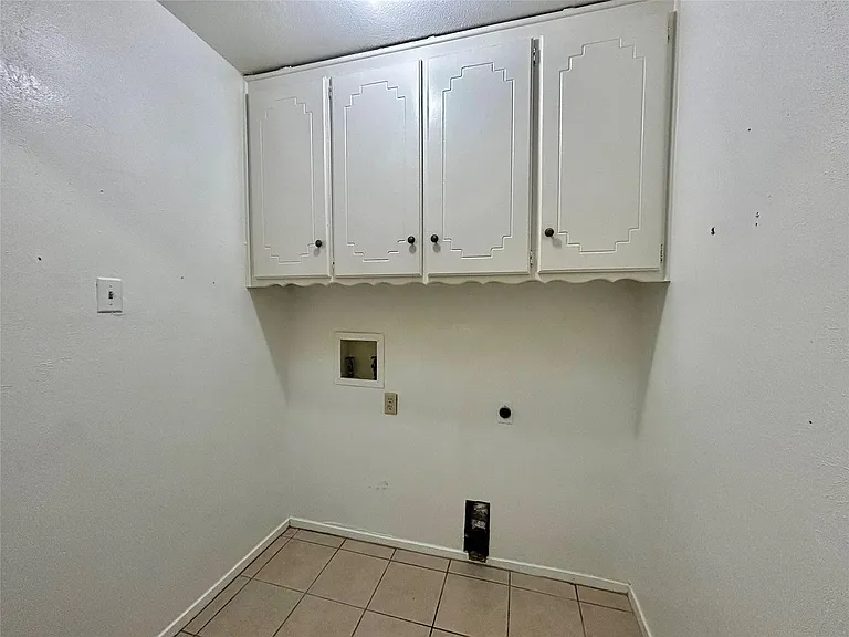 6209 Gayle Dr — Photo 34