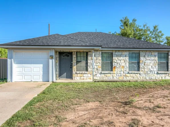 1134 E 26th St, San Angelo, TX 76903