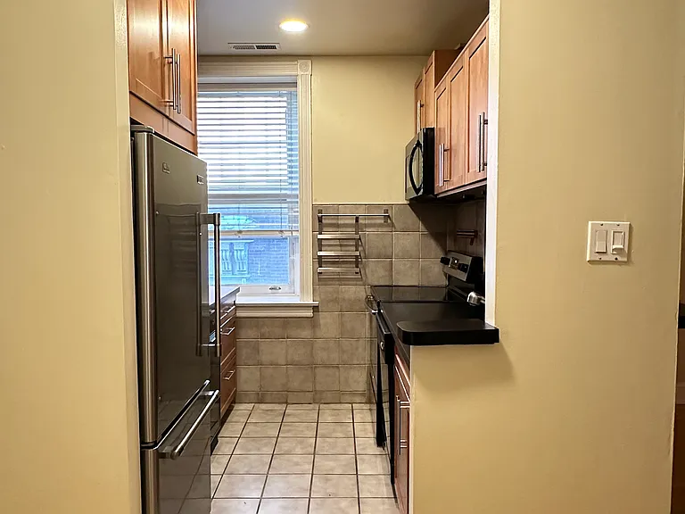 126 Arch St #3 — Photo 3
