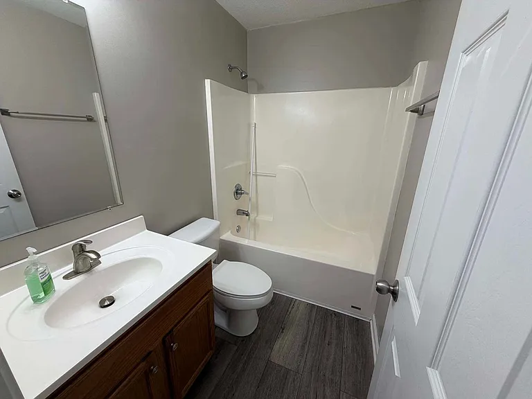 1625 Maple View Way — Photo 10
