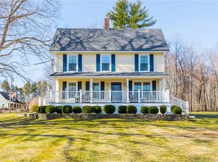 39 Ferry Rd, Chester, CT 06412