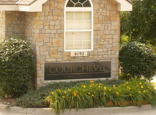 825 NE Devon Dr #9D, Lees Summit, MO 64064
