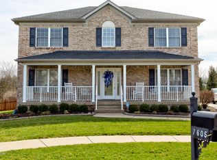 7605 Artis Pl, Louisville, KY 40291