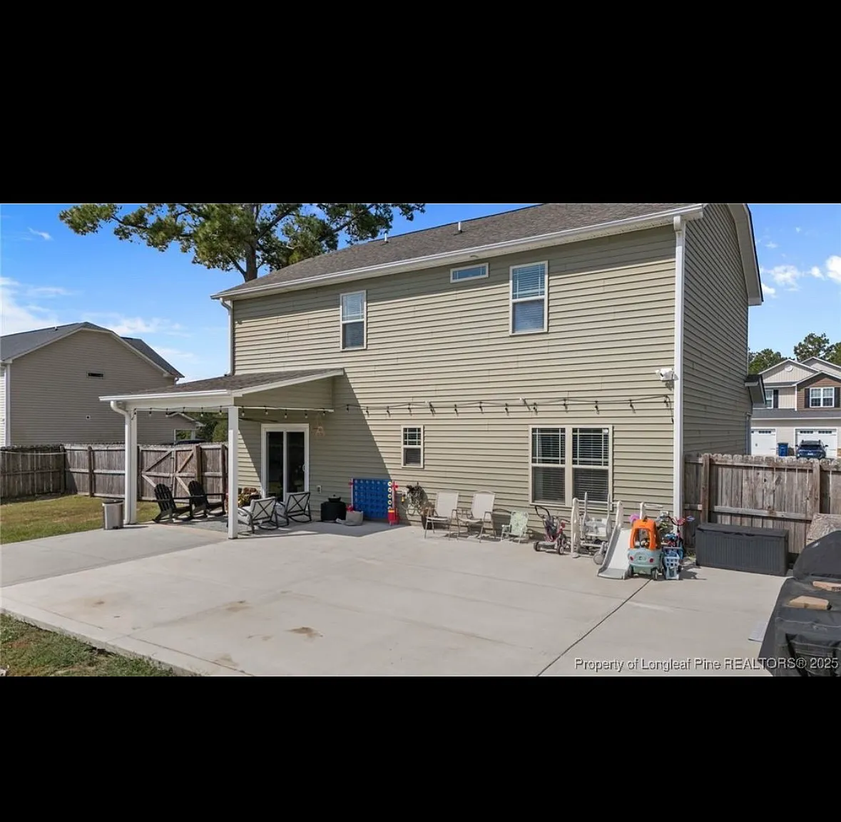 4 bed, 2.5 bath, 2132 sqft, $2,250 — Photo 3