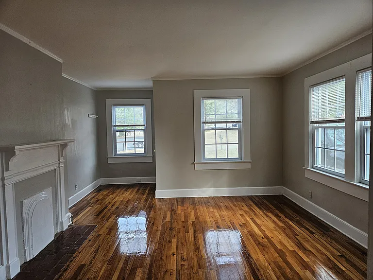 311 W McLendon Cir #A — Photo 4