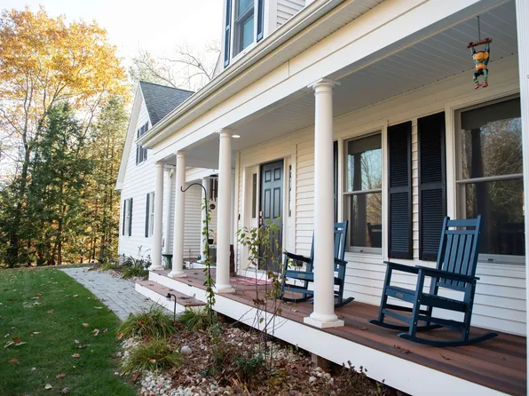 77 Mohawk Lane, Brentwood, NH 03833