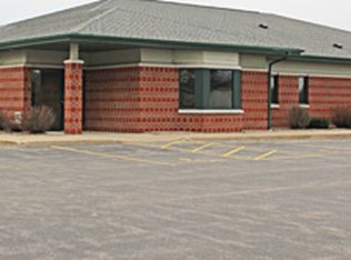 N3972 Columbia Ave, Freedom, WI 54130