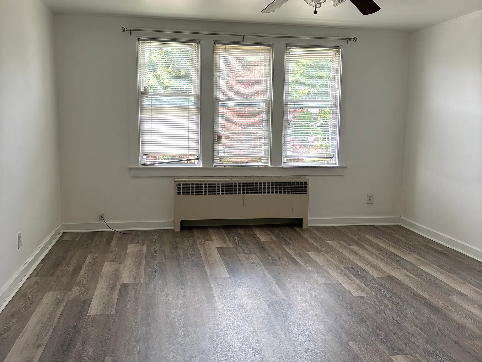 2 bed, 900 sqft, $1,100 — Photo 4