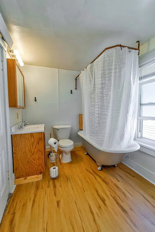 262 N 4th St, Apt B — Photo 3