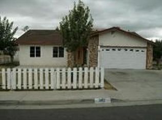 382 Citrus Ave, Perris, CA 92571