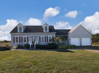 12517 Kerr Rd, North East, PA 16428