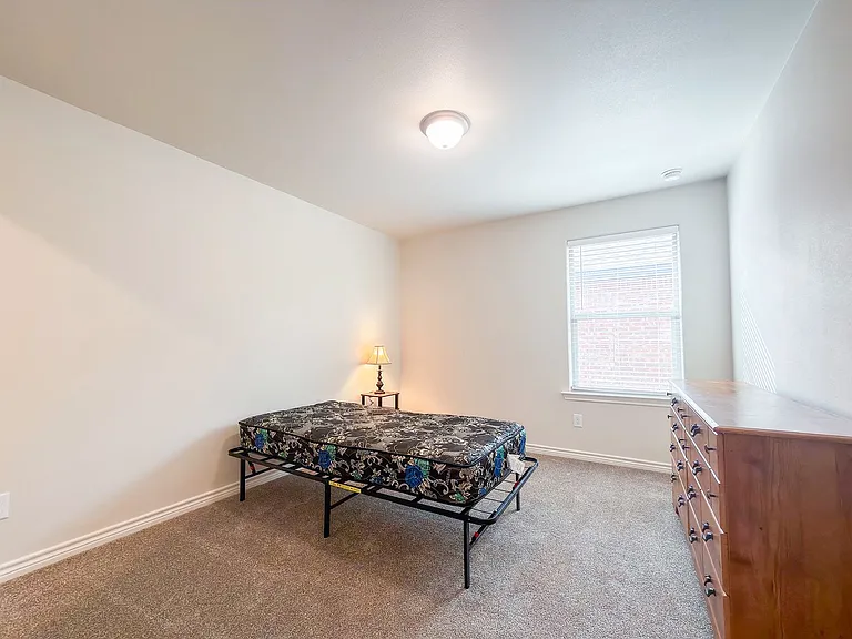1341 Bajada St — Photo 17
