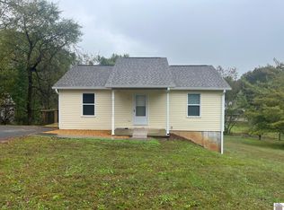 6031 Greenvale Ln, Paducah, KY 42003