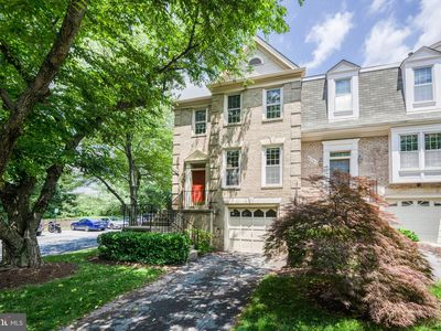 6043 Loganwood Dr, Rockville, MD, 20852