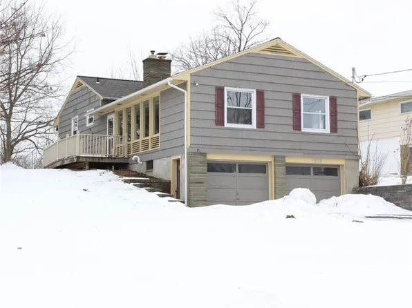 6209 Oakridge Rd, Auburn, NY 13021