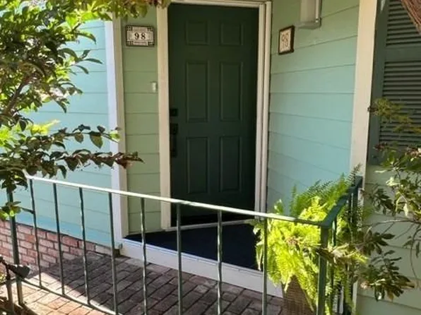 98 Falcon Crest Circle, Napa, CA 94558