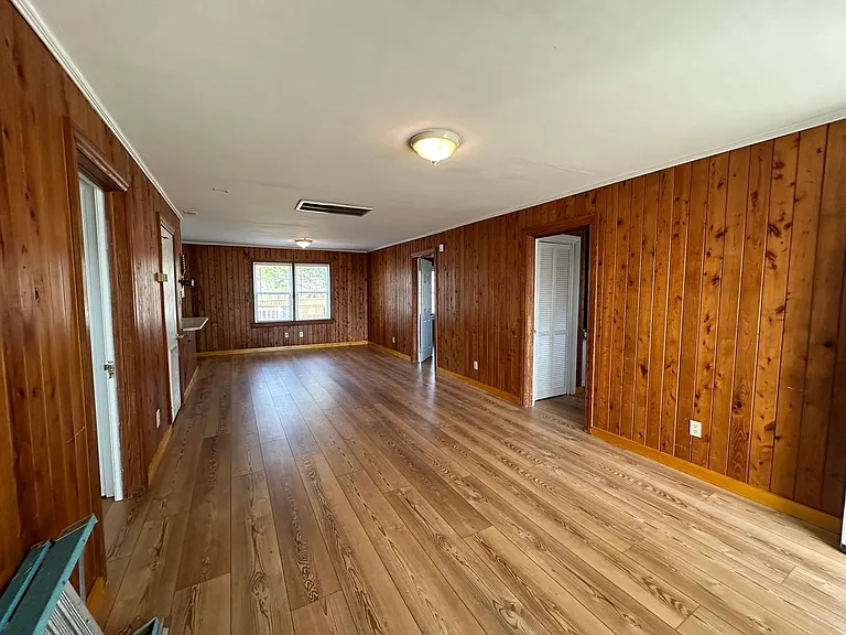 2213 Sloop Point Loop Rd — Photo 8