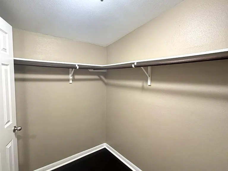 Unit Photo