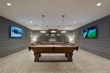 Rented by PocketBroker Inc