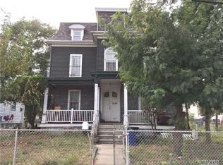 9128 184th St, Hollis, NY 11423