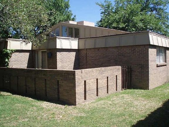 2nd image of 7084 Briarmeadow Dr