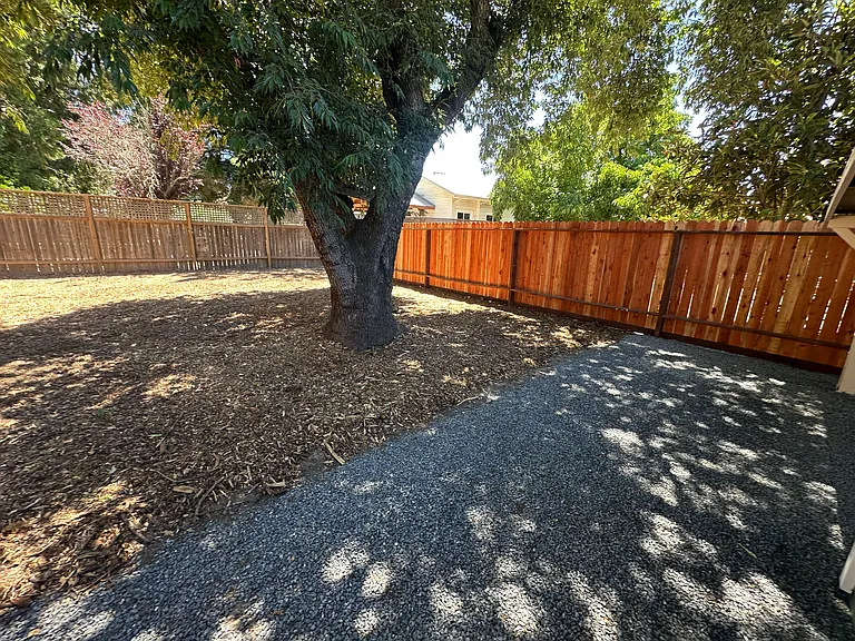 Bailhache Ave — Photo 16
