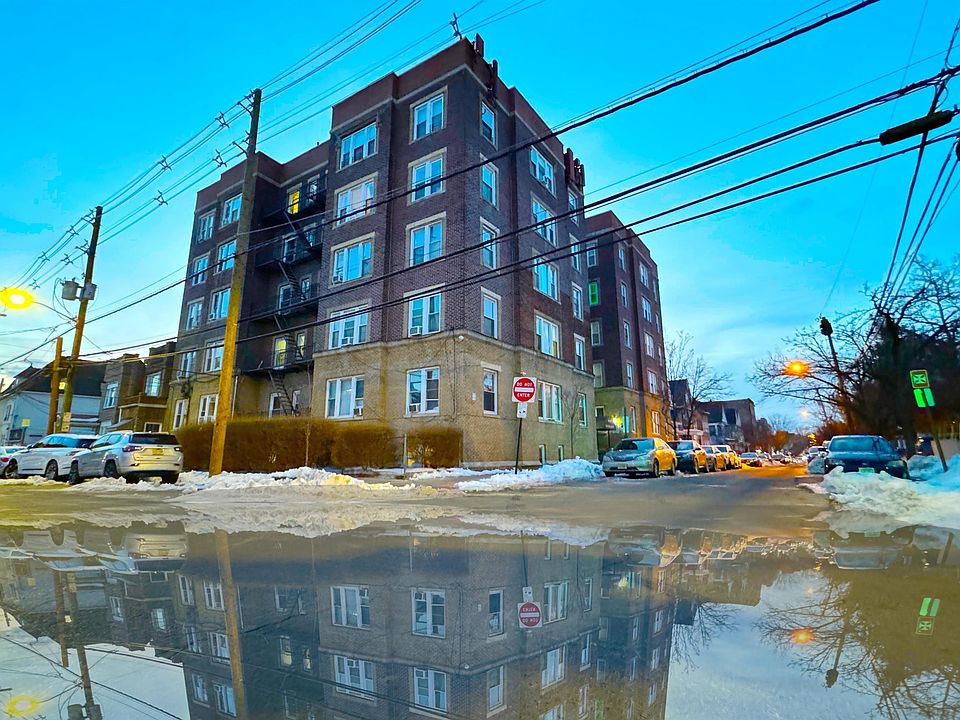 1st image of 101 73rd St APT 32