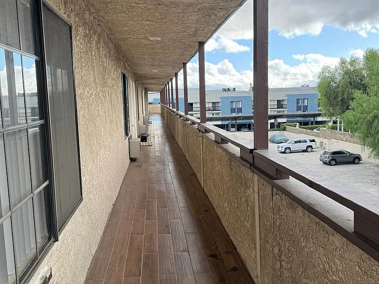 Lassen Carriage House LLC — Photo 8