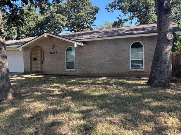 1067 Winterwood Dr