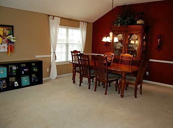 3rd image of 7713 Shasta Dr