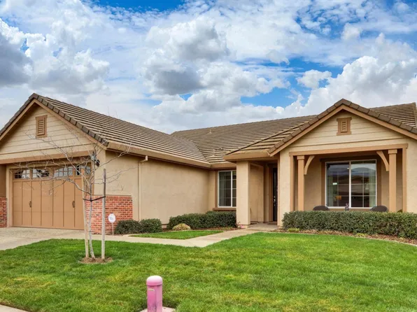 8004 Solomon Dr, Elk Grove, CA 95757